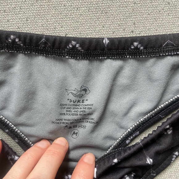 Jolyn Duke Bikini bottoms - Picture 3 of 4
